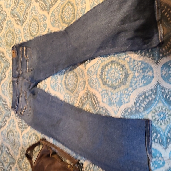 American eagle - Picture 2 of 2